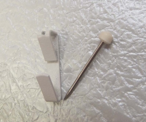 1本針フック3001(合板・木壁・石こうボード用)3個入り ホワイト