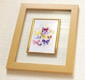 いわさきちひろ透明フレーム「蝶と子どもたちの幻想」