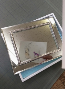 いわさきちひろミラーフレーム「横顔」